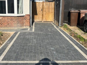 Gravel & Shingle roofing installation 5